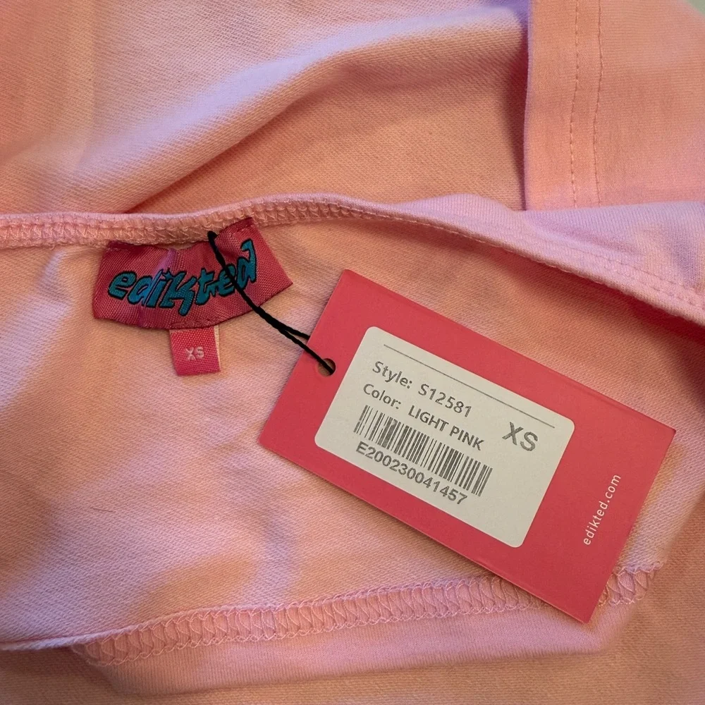 Edikted Bambi Open Back T-Shirt - Picture 5 of 7